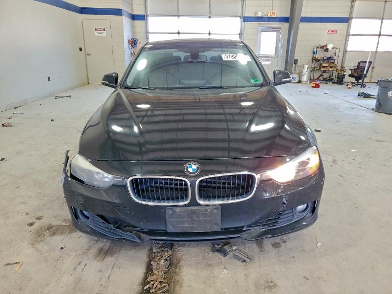 Photo 5 from auction – 2014 BMW 328 I with VIN WBA3A5C56EP600774