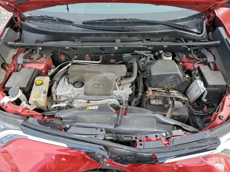 Photo 12 from auction – 2016 TOYOTA RAV4 XLE with VIN 2T3RFREV5GW440428
