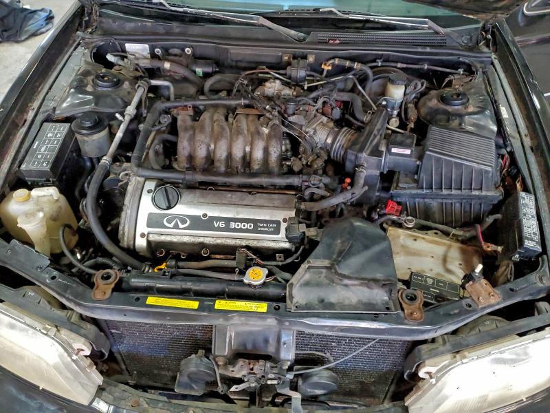 Photo 11 from auction – 1997 INFINITI I30 with VIN JNKCA21D6VT500935