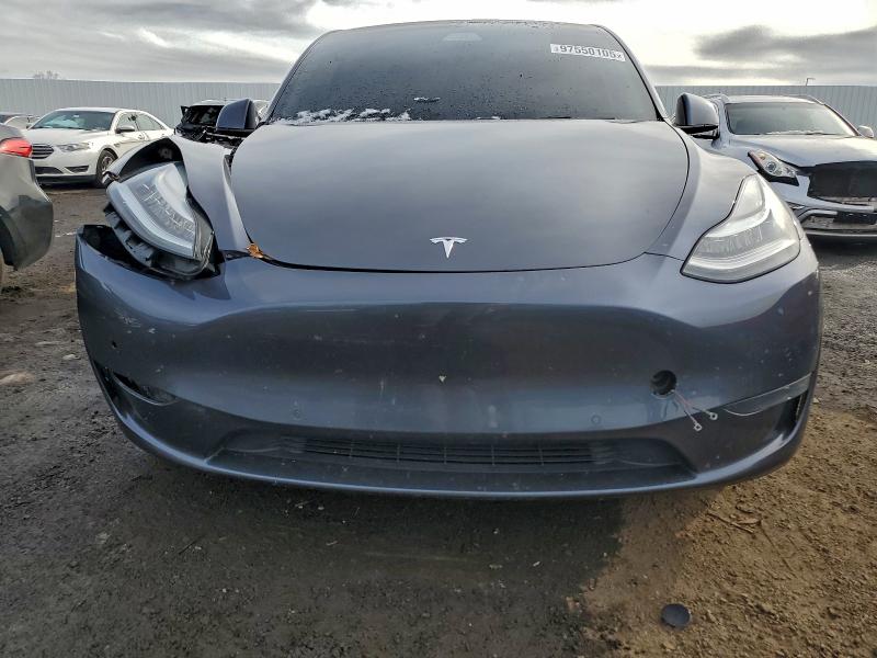 Photo 5 from auction – 2020 TESLA MODEL Y with VIN 5YJYGDEF3LF001071