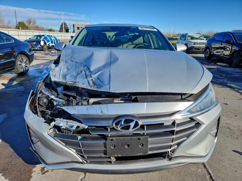 Photo 5 from auction – 2019 HYUNDAI ELANTRA SE with VIN 5NPD74LF3KH494316