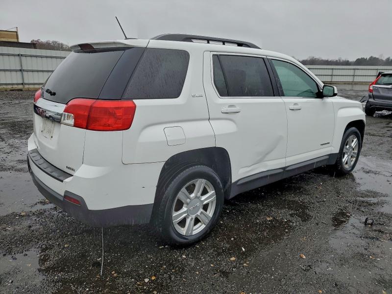 Photo 3 from auction – 2015 GMC TERRAIN SL with VIN 2GKFLWEK3F6380065