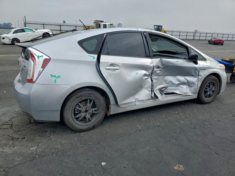 Zdjęcie 3 z aukcji – 2015 TOYOTA PRIUS z VIN JTDKN3DUXF0434945
