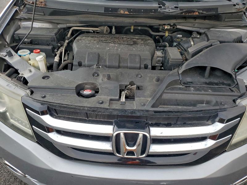 Photo 11 from auction – 2016 HONDA ODYSSEY with VIN 5FNRL5H91GB010014