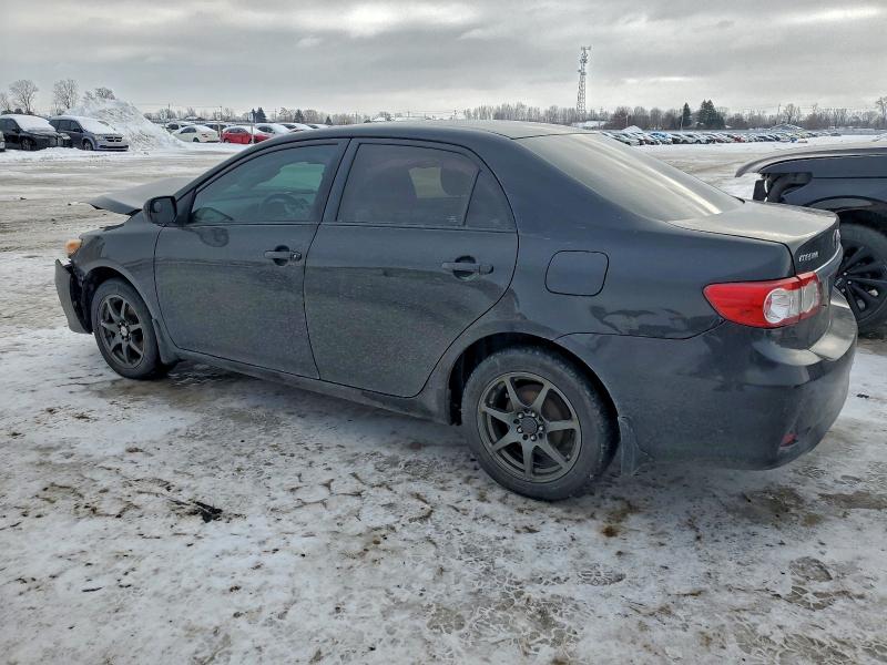 Zdjęcie 2 z aukcji – 2013 TOYOTA COROLLA BA z VIN 2T1BU4EE8DC051492