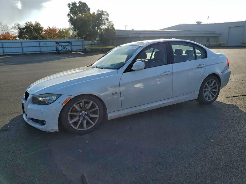 BMW 328 I 2009 with VIN WBAPH73509E125780 - Photo from auction