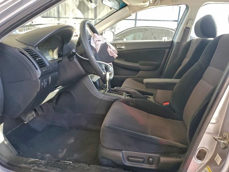 Photo 7 from auction – 2004 HONDA ACCORD with VIN 1HGCM66374A094482