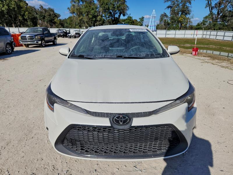 Photo 5 from auction – 2020 TOYOTA COROLLA LE with VIN JTDEPRAEXLJ024885