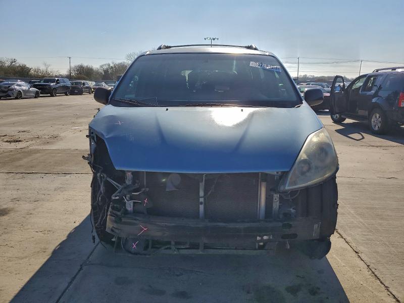 Photo 5 from auction – 2007 TOYOTA SIENNA CE with VIN 5TDZK23C47S024991