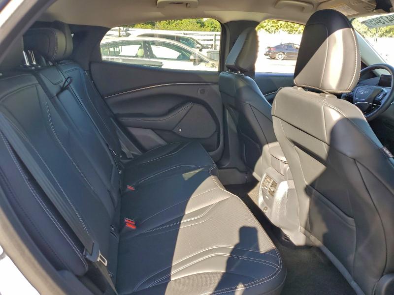 Photo 11 from auction – 2022 FORD MUSTANG MA with VIN 3FMTK3RM4NMA41620