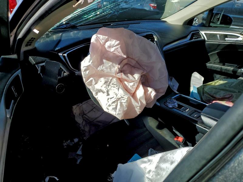 Photo 8 from auction – 2019 FORD FUSION SE with VIN 3FA6P0LU2KR174214