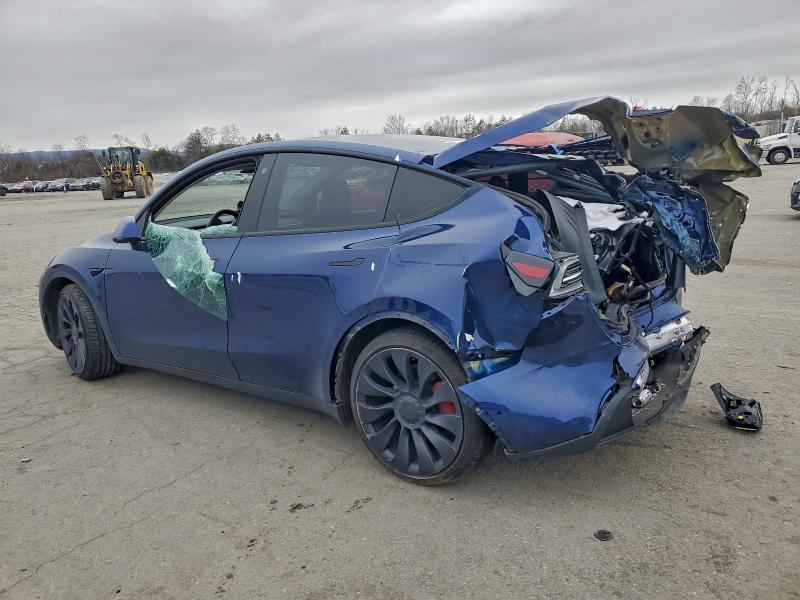 Photo 2 from auction – 2022 TESLA MODEL Y with VIN 7SAYGDEF7NF456219