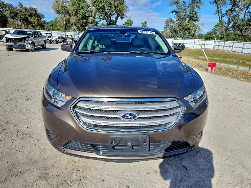 Photo 5 from auction – 2015 FORD TAURUS SEL with VIN 1FAHP2E81FG202974