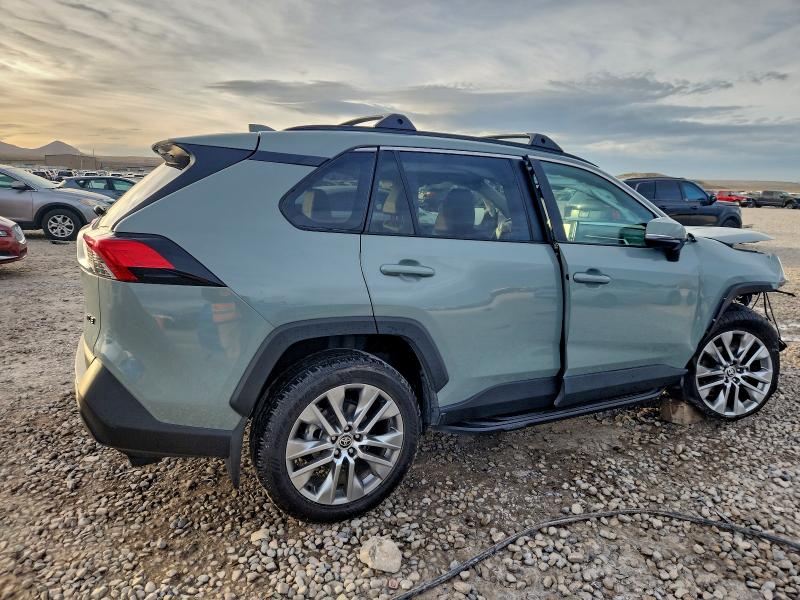 Photo 3 from auction – 2022 TOYOTA RAV4 with VIN 2T3C1RFV6NW230078