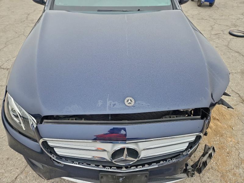 Photo 11 from auction – 2018 MERCEDES-BENZ E 300 with VIN WDDZF4JB2JA453003
