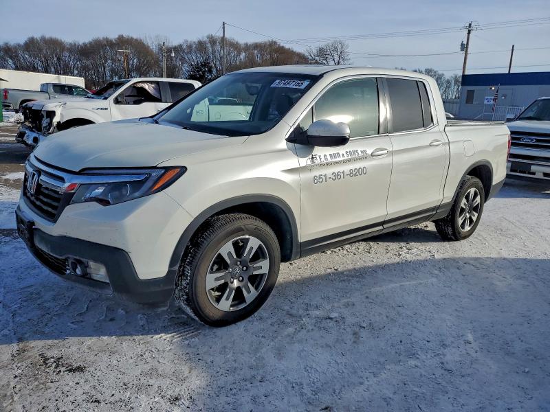 HONDA RIDGELINE 2019 with VIN 5FPYK3F64KB001352 - Photo from auction