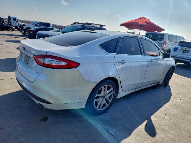 Photo 3 from auction – 2016 FORD FUSION SE with VIN 3FA6P0H71GR234980