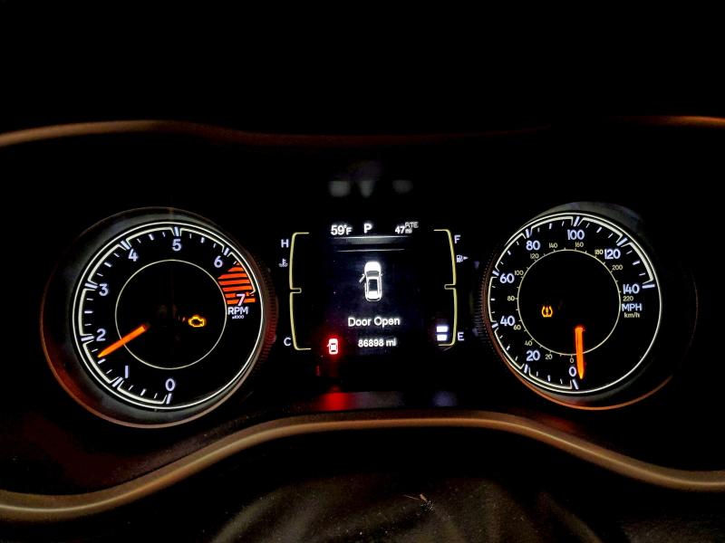 Photo 9 from auction – 2017 JEEP CHEROKEE with VIN 1C4PJLAB8HW585979