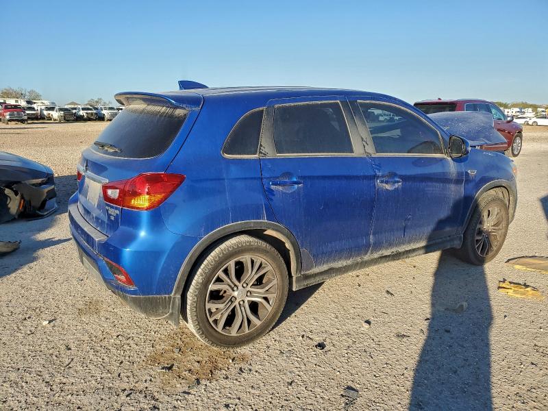 Photo 3 from auction – 2019 MITSUBISHI OUTLANDER with VIN JA4AP4AU9KU005504