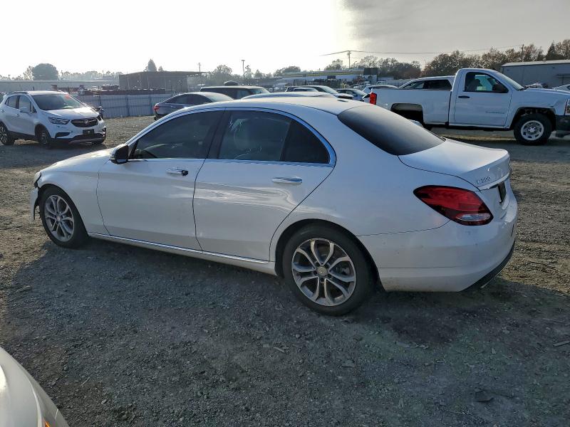 Снимка 2 от търг – 2017 MERCEDES-BENZ C 300 с VIN 55SWF4JB9HU202122