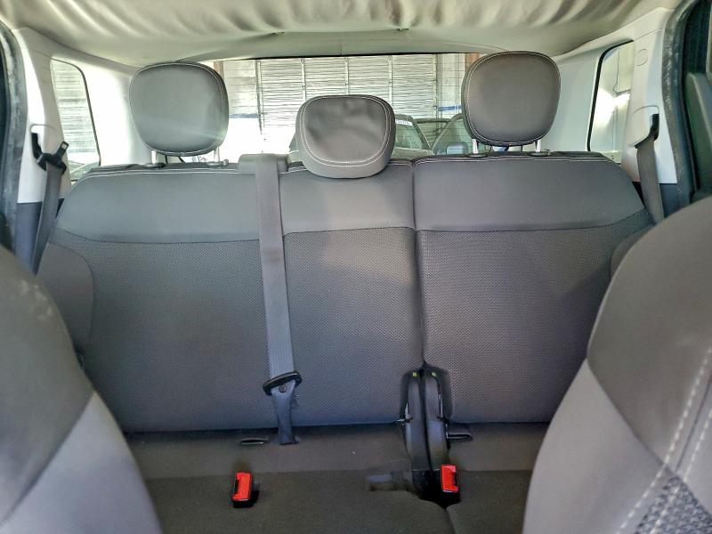 Photo 10 from auction – 2014 FIAT 500L with VIN ZFBCFADH1EZ023407