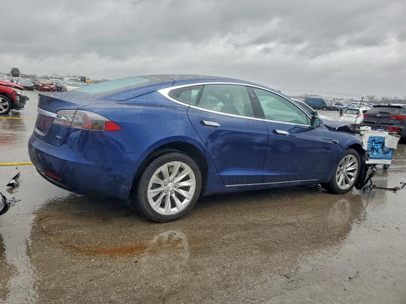 Photo 3 from auction – 2018 TESLA MODEL S with VIN 5YJSA1E28JF283787