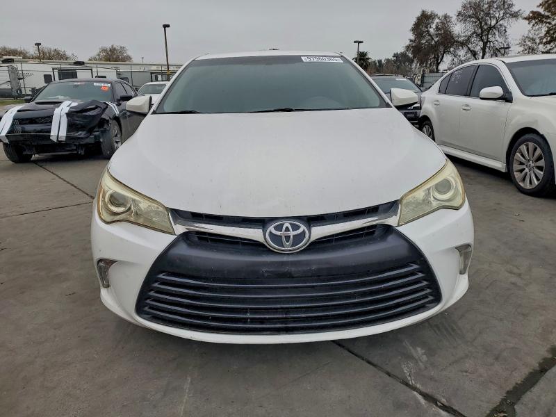 Photo 5 from auction – 2017 TOYOTA CAMRY with VIN 4T1BF1FK1HU416791