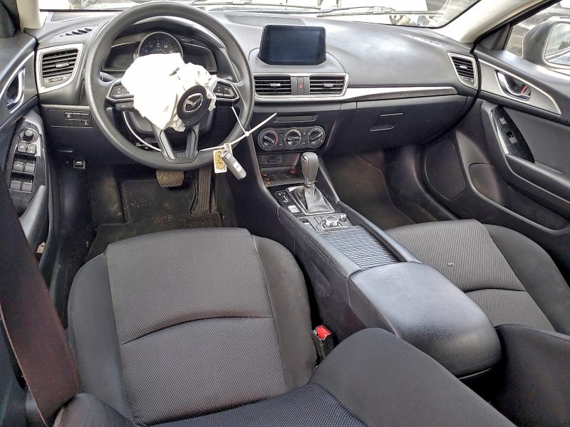 Photo 8 from auction – 2018 MAZDA 3 SPORT with VIN 3MZBN1K71JM184547