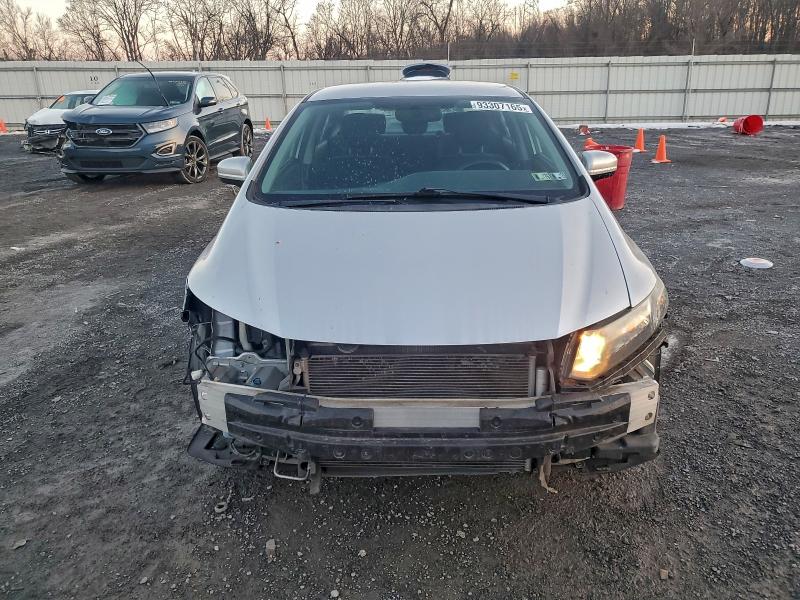 Photo 5 from auction – 2015 HONDA CIVIC with VIN 19XFB2F50FE278352