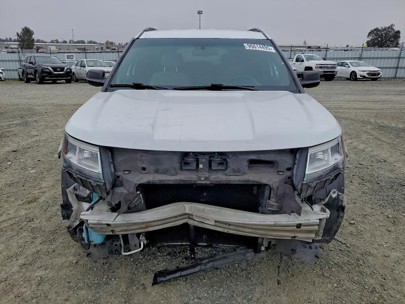 Photo 5 from auction – 2017 FORD EXPLORER with VIN 1FM5K7B83HGC32988