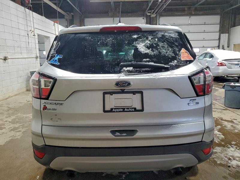 Photo 6 from auction – 2018 FORD ESCAPE SE with VIN 1FMCU9GD5JUB29436
