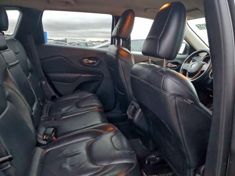 Photo 10 from auction – 2015 JEEP CHEROKEE L with VIN 1C4PJMCB0FW625701