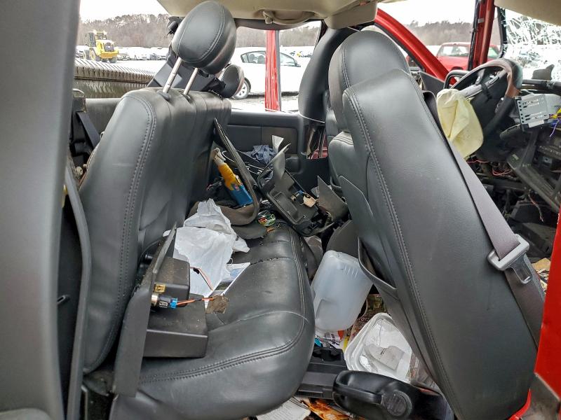 Foto 10 de la subasta – 2003 CHEVROLET SILVERADO con VIN 2GCEK19T831148439