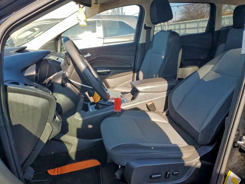 Photo 7 from auction – 2017 FORD ESCAPE with VIN 1FMCU0GD6HUD73747