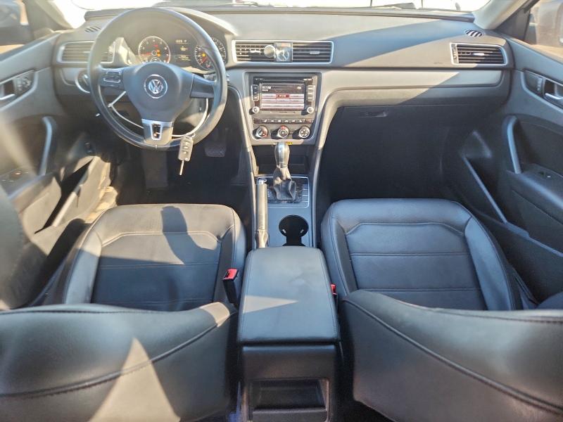 Photo 8 from auction – 2015 VOLKSWAGEN PASSAT S with VIN 1VWAT7A32FC114504