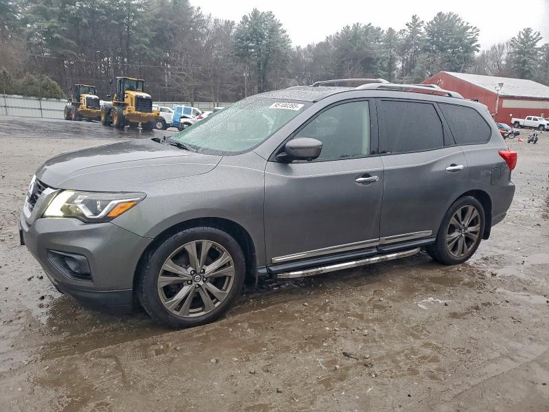 NISSAN PATHFINDER 2018 with VIN 5N1DR2MMXJC648036 - Photo from auction