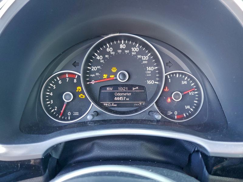 Photo 9 from auction – 2012 VOLKSWAGEN BEETLE with VIN 3VWJP7AT7CM661010