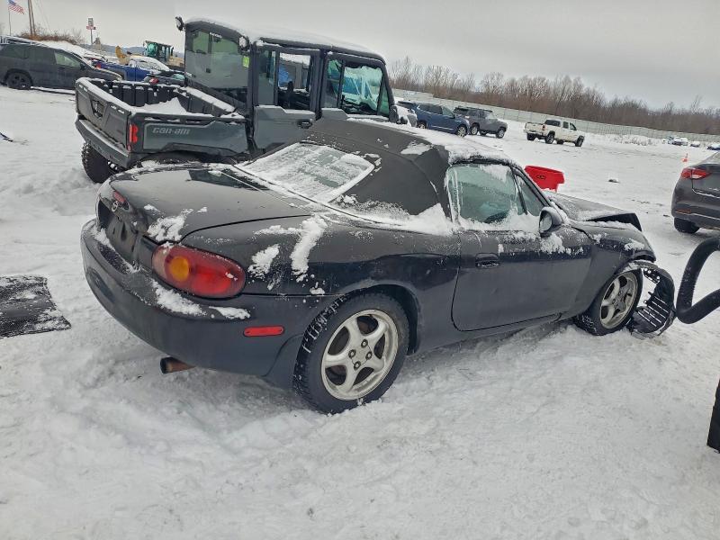 Photo 3 from auction – 1999 MAZDA MX-5 MIATA with VIN JM1NB3536X0122862