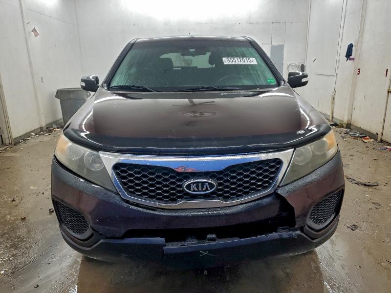 Photo 5 from auction – 2011 KIA SORENTO BA with VIN 5XYKT3A10BG106728