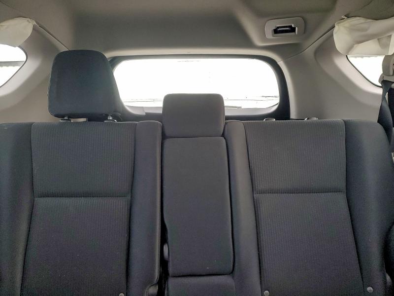 Photo 10 from auction – 2017 TOYOTA RAV4 LE with VIN 2T3BFREVXHW540236