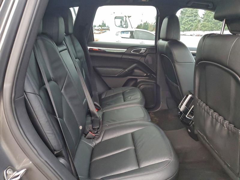 Photo 11 from auction – 2012 PORSCHE CAYENNE S with VIN WP1AE2A28CLA93062