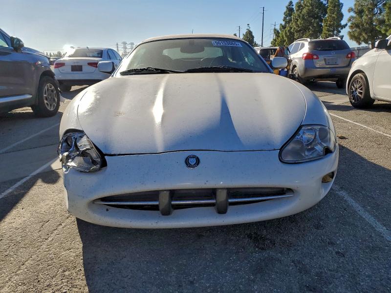 Photo 5 from auction – 2000 JAGUAR XK8 with VIN SAJJA42CXYNA05547