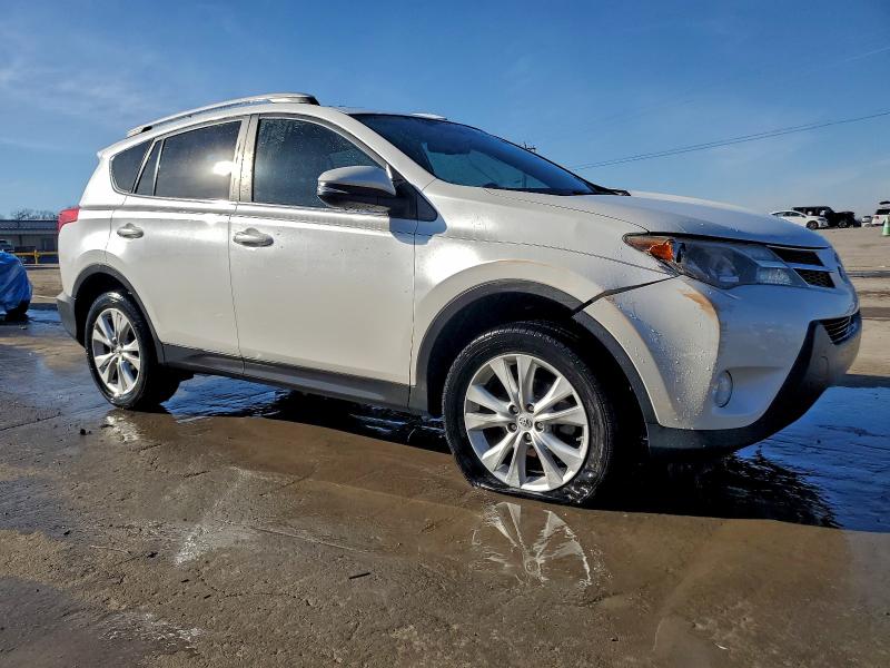 Photo 4 from auction – 2013 TOYOTA RAV4 with VIN 2T3YFREV8DW034683