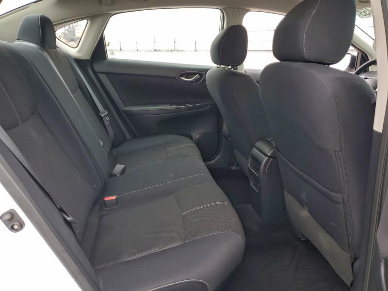 Photo 10 from auction – 2017 NISSAN SENTRA S with VIN 3N1AB7AP7HY392014