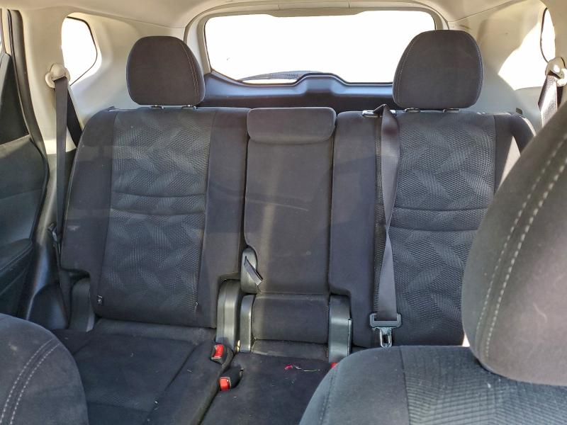Photo 10 from auction – 2016 NISSAN ROGUE S with VIN JN8AT2MT8GW010945