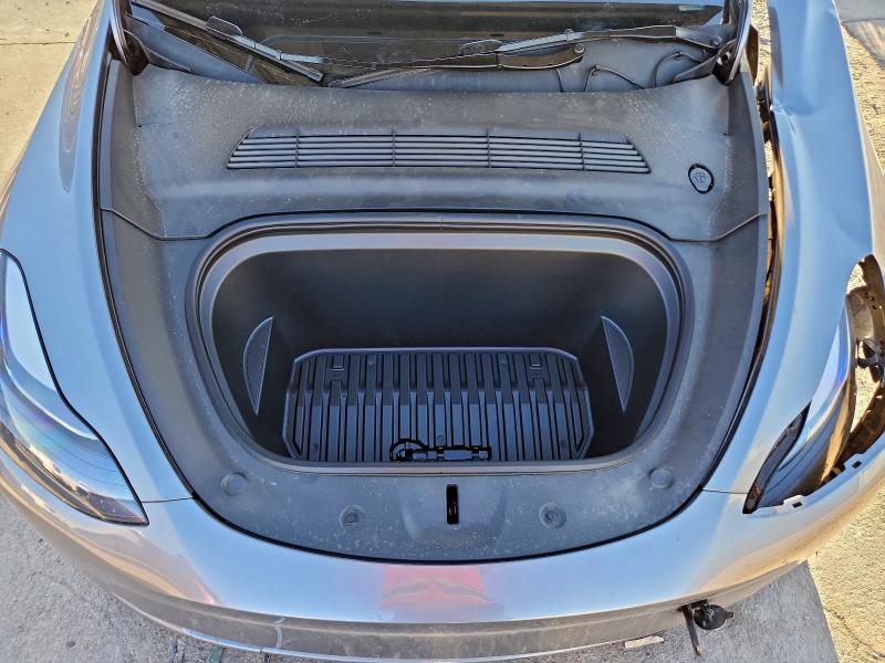 Photo 11 from auction – 2025 TESLA MODEL Y with VIN 7SAYGDEE2SF266914
