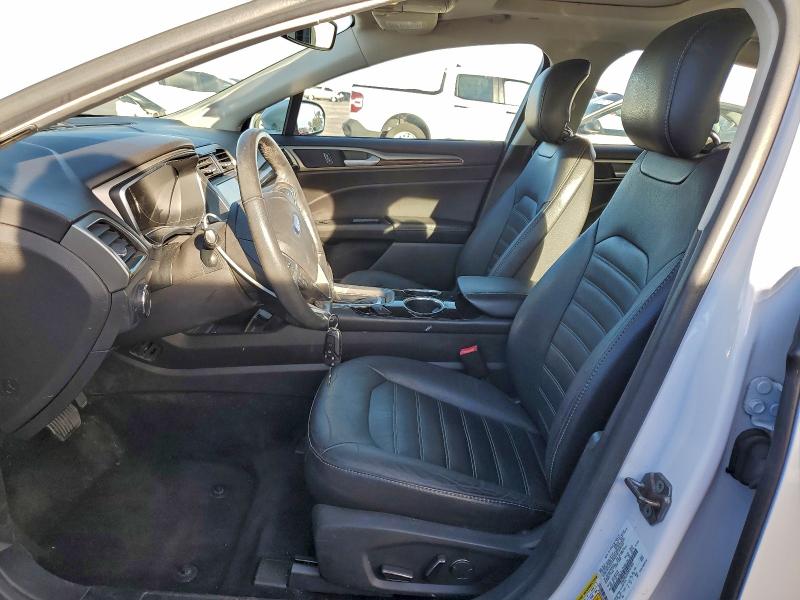 Photo 7 from auction – 2013 FORD FUSION SE with VIN 3FA6P0LU3DR361870