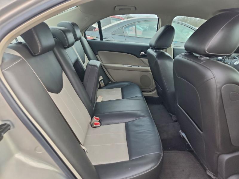 Photo 10 from auction – 2010 MERCURY MILAN PREM with VIN 3MEHM0JGXAR635178