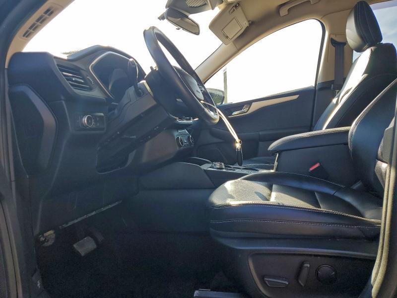 Photo 7 from auction – 2020 FORD ESCAPE with VIN 1FMCU9H99LUA39459