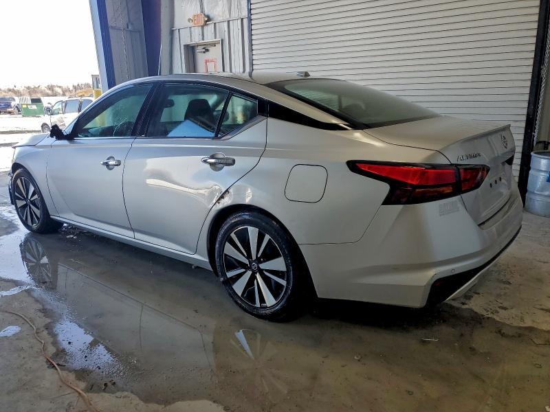 Photo 2 from auction – 2020 NISSAN ALTIMA SL with VIN 1N4BL4EV2LC156531